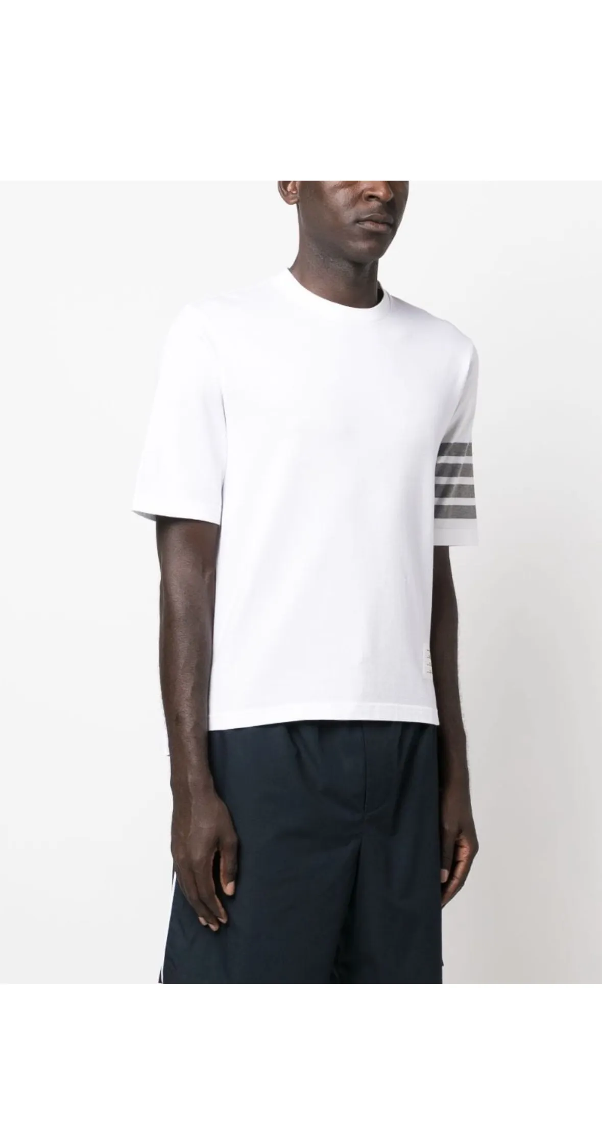 ：T 05（TB T ） THOM BROWNE TB 230 T 230 Authentic Factory Quality Same Style + Authentic Size：0/1/2/3/4 ：White/Black/Navy Blue/Gray